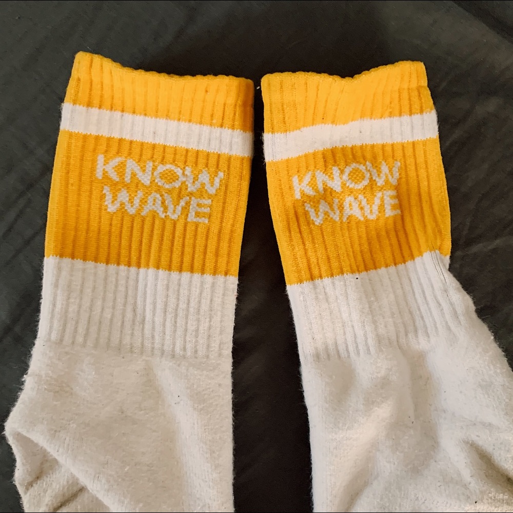 Know Wave surf brand socks
